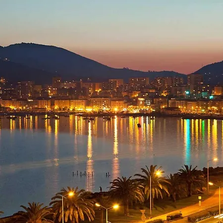 Appart D'architecte Centre Ville Apartment Ajaccio (Corsica)
